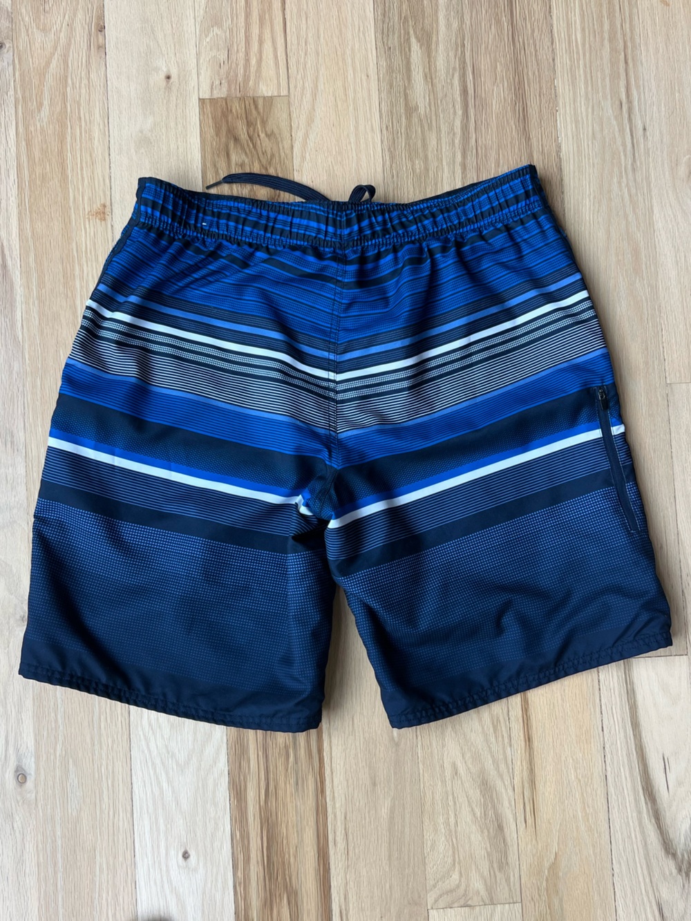 OP Ocean Pacific Men’s Size Large (36-38) Surfer Blue Striped Board Swim Shorts